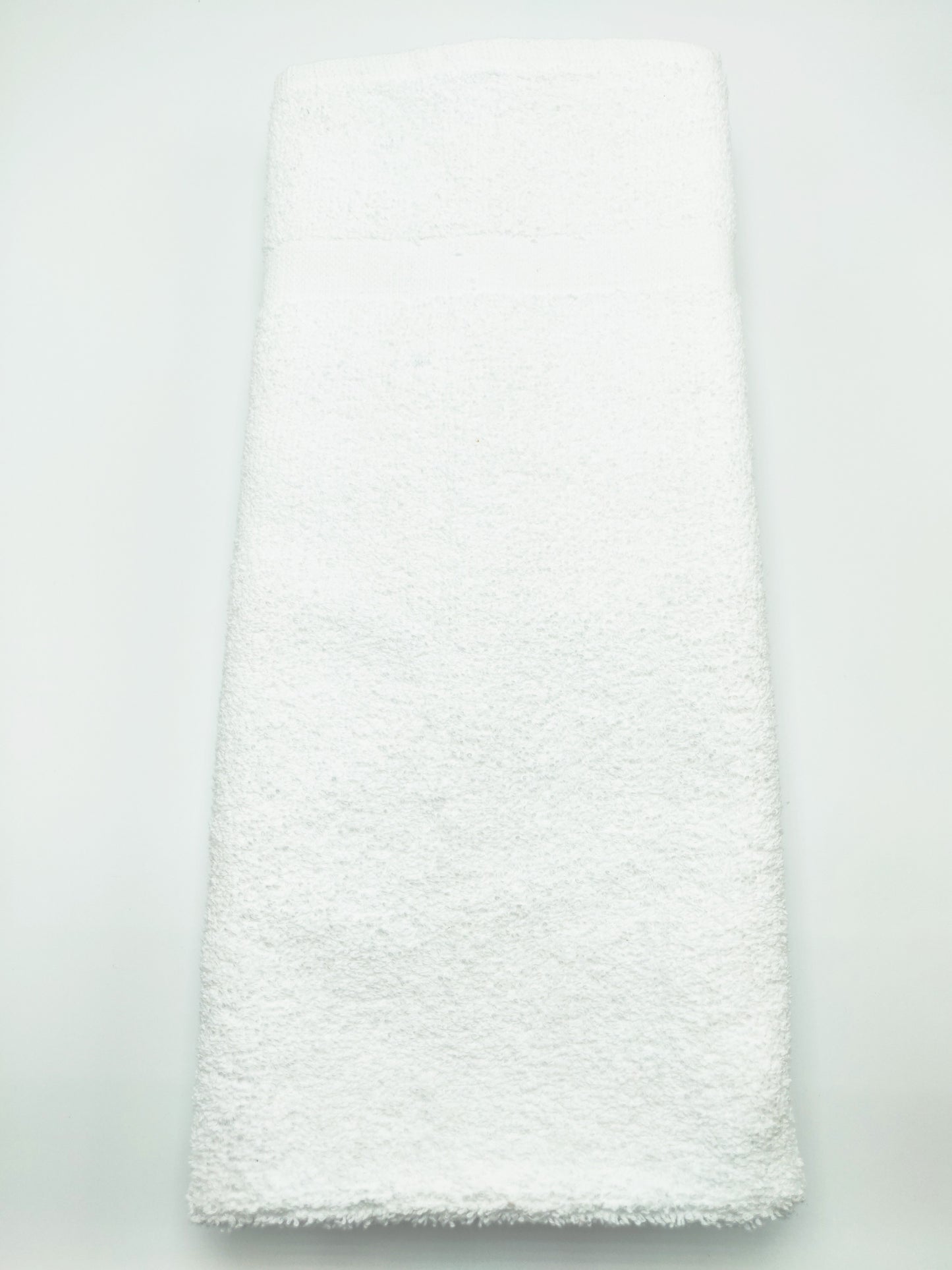 American Towels & Linens Bath Mats for Bathroom - 100% Ring-Spun Cotton White Bath Mat - Super Absorbent, Machine Washable Bath Mats - Professional Grade Shower & Tub Bath Mats (20" X 30")